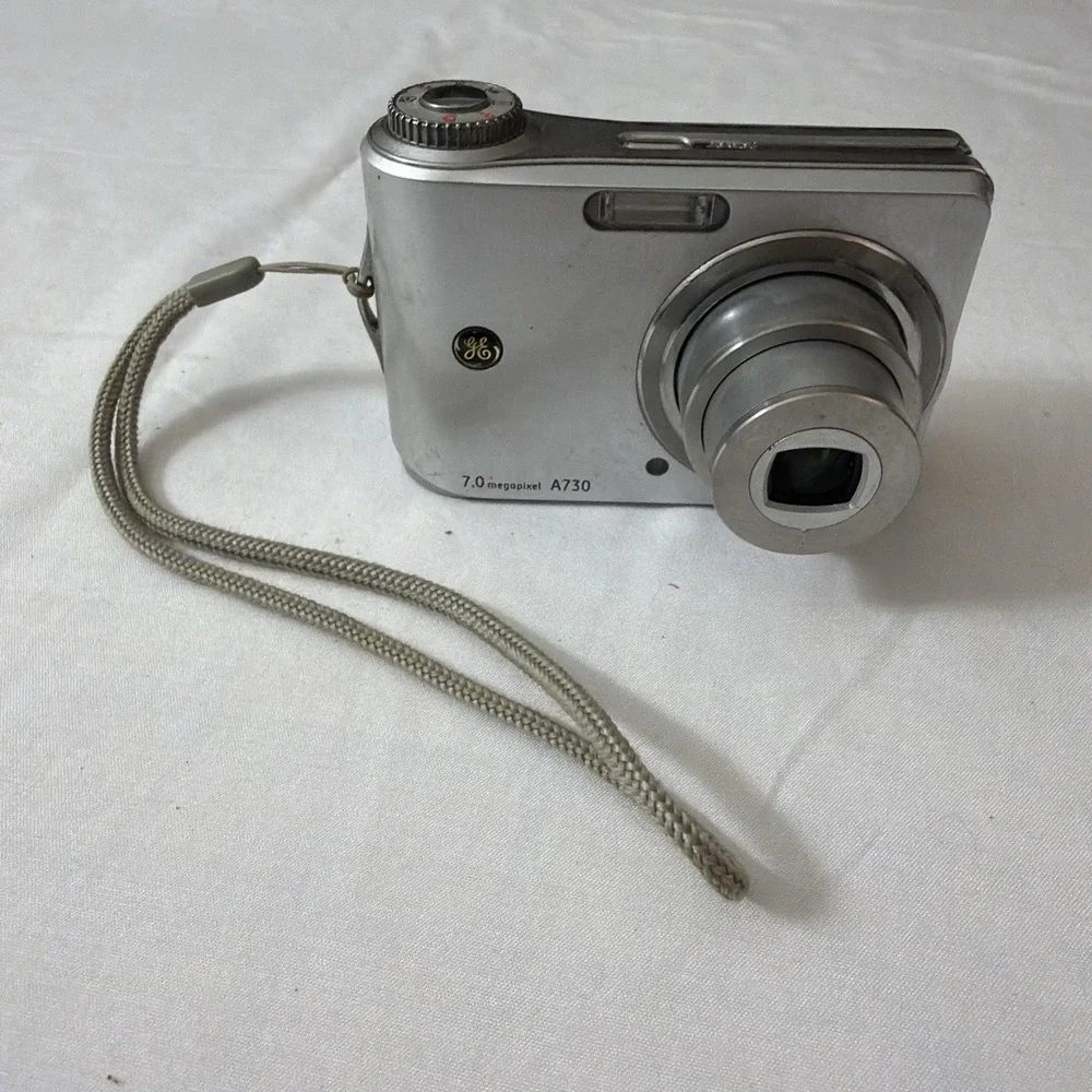 General Electric A730 Silve 2.5